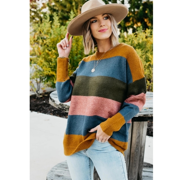 Wishlist Sweaters - NEW Color Block Oversized Sweater 🧡❤